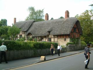 AnneHathawaysCottage.jpg (14139 �o�C�g)